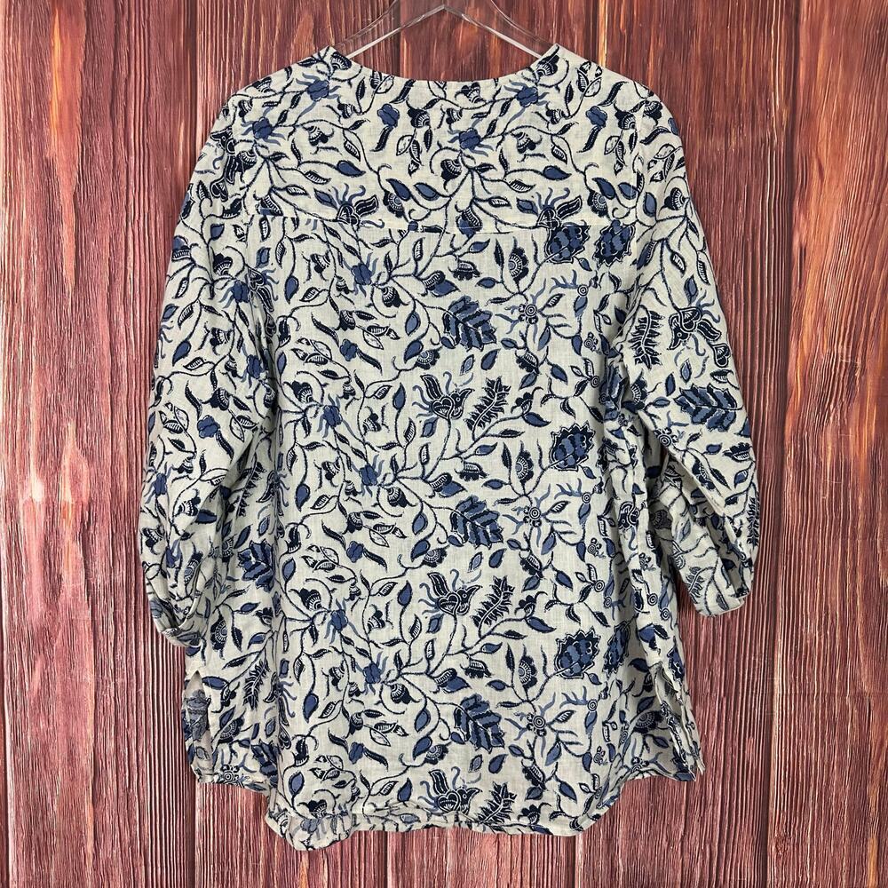 Tahari Womens 100% Linen Button Down Shirt Blue Floral Plus Size 1X - Picture 4 of 6